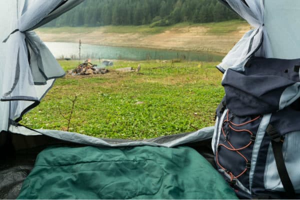 Top 10 Best Backpacking Tarps of 2022 • The Adventure Junkies - Best Rectangular Sleeping Bags 600x400